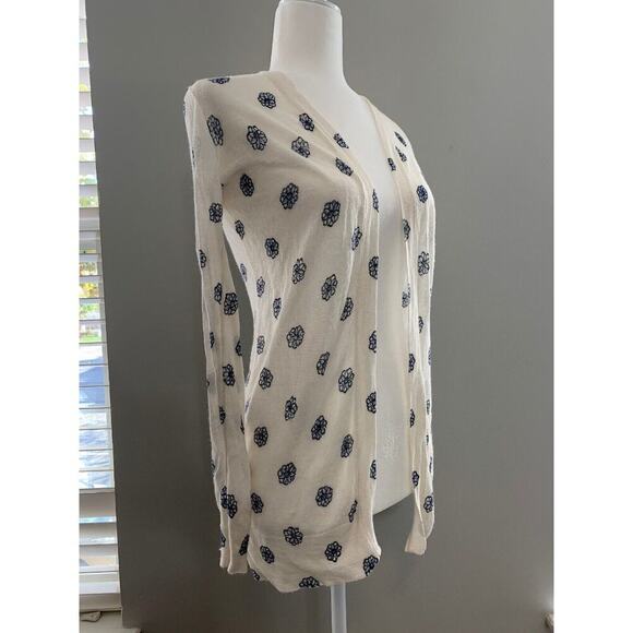 Ann Taylor LOFT White Blue Floral Lightweight Open Cardigan Sweater Size XS - Picture 4 of 6